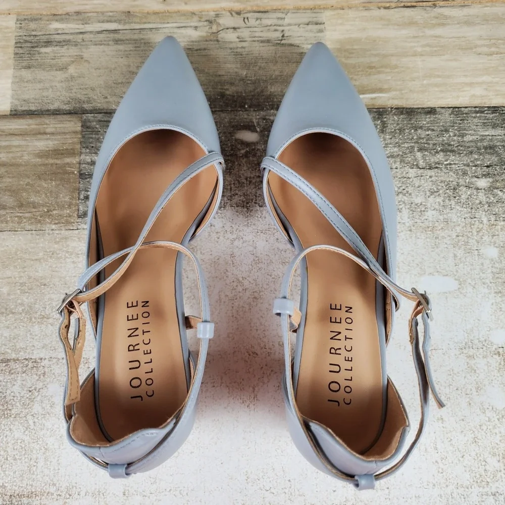 Journee Collection Galvinn Womens Crisscross Pump Sz 9 Light Blue Vegan Leather